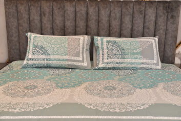 Lacework Cotton Printed Bedsheet Set + 2 Pillow Covers